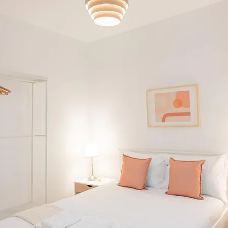 Garcia - Lisbon's Charm Апартаменты *