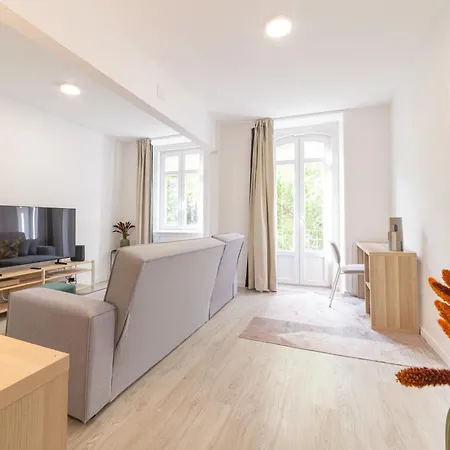 Garcia - Lisbon's Charm